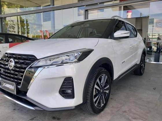 NISSAN KICKS 2022