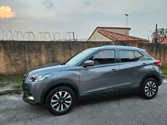 NISSAN KICKS 2019