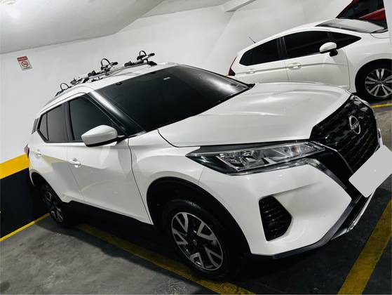 NISSAN KICKS 2023