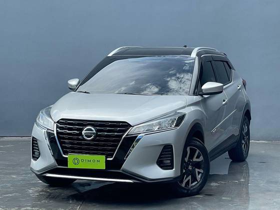NISSAN KICKS 2022