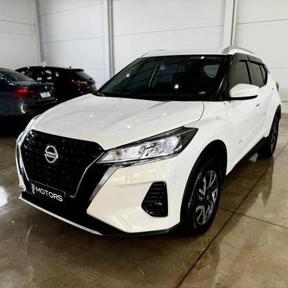NISSAN KICKS 2022