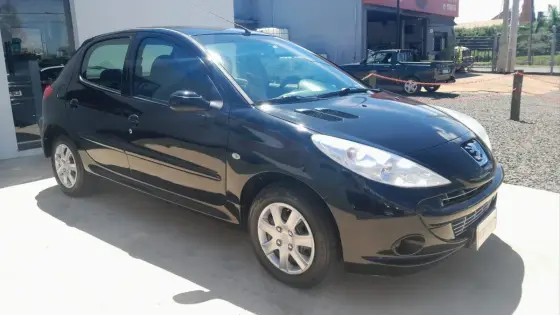 PEUGEOT 207 2012