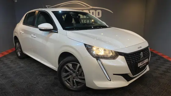 PEUGEOT 208 2023