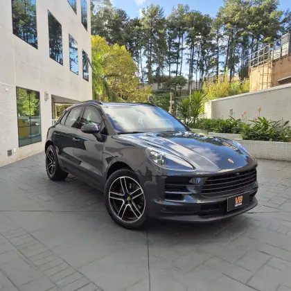 PORSCHE MACAN 2021