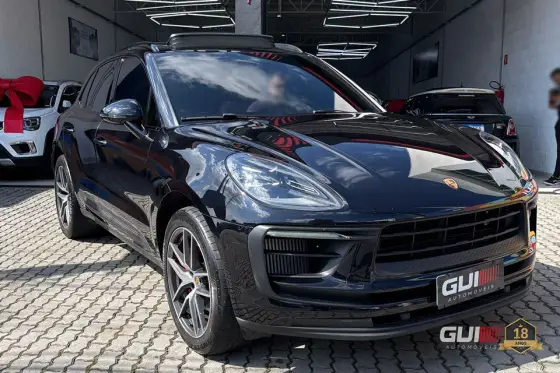 PORSCHE MACAN 2022