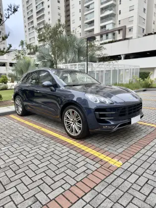 PORSCHE MACAN 2015