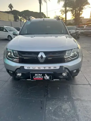 RENAULT DUSTER 2020