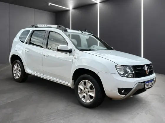 RENAULT DUSTER 2017