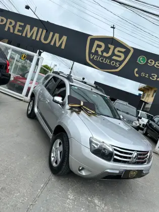 RENAULT DUSTER 2014