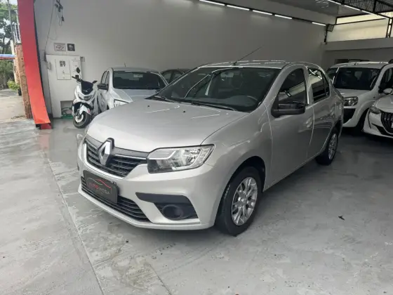 RENAULT LOGAN 2022