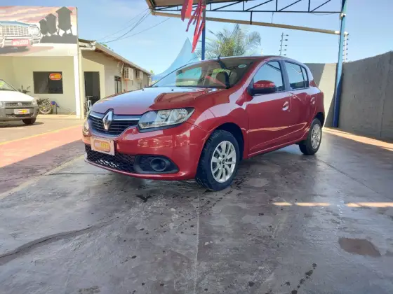 RENAULT SANDERO 2017