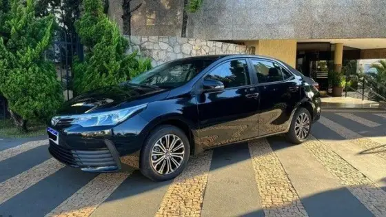 TOYOTA COROLLA 2018