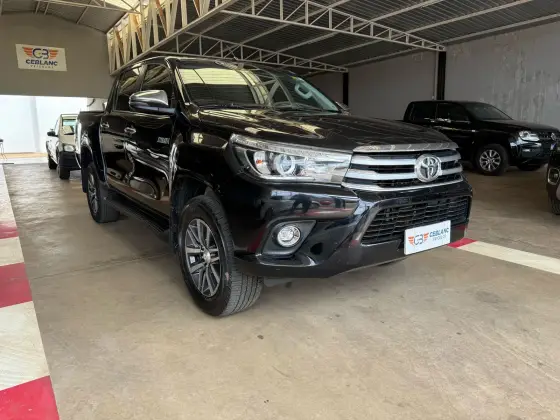 TOYOTA HILUX 2018