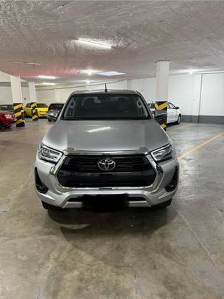 TOYOTA HILUX 2021