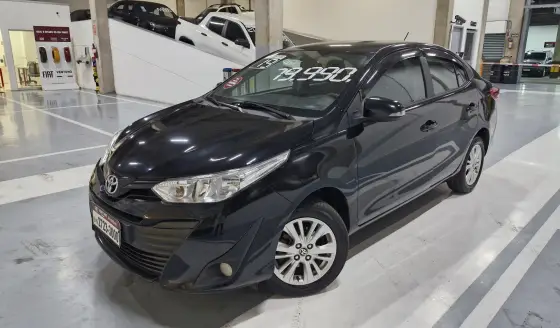 TOYOTA YARIS 2019