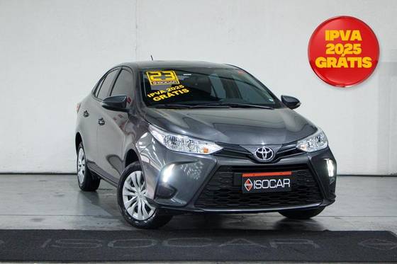 TOYOTA YARIS 2023