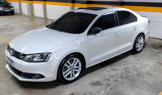 VOLKSWAGEN JETTA 2014