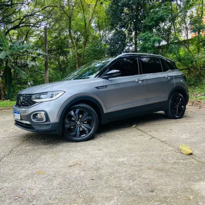 VOLKSWAGEN T-CROSS 2024