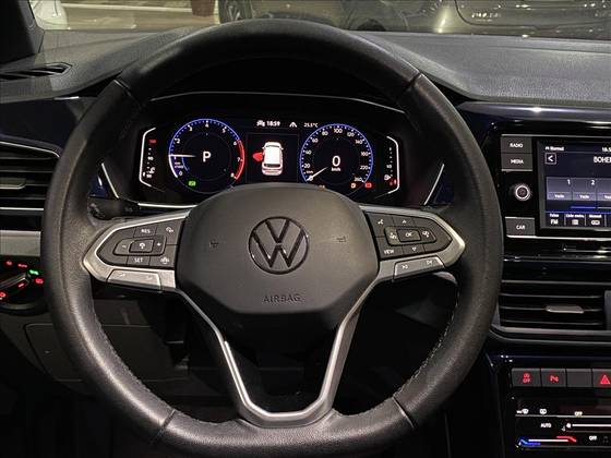 VOLKSWAGEN T-CROSS 2024