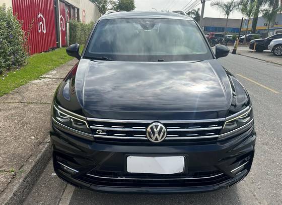 VOLKSWAGEN TIGUAN 2018