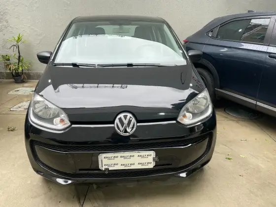 VOLKSWAGEN UP 2015