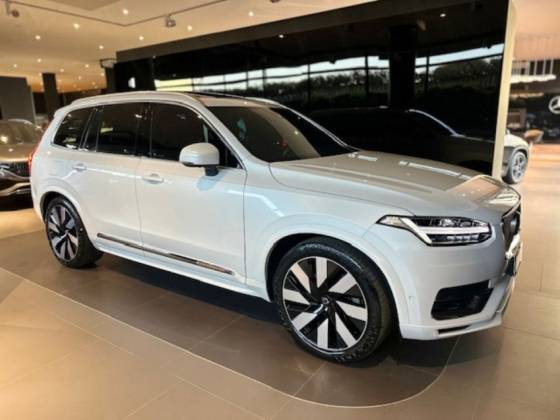 VOLVO XC90 2024