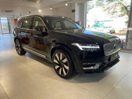 VOLVO XC90 2025