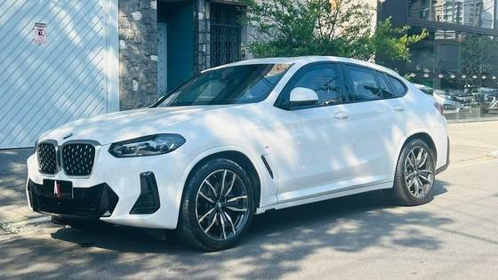 BMW X4 2023