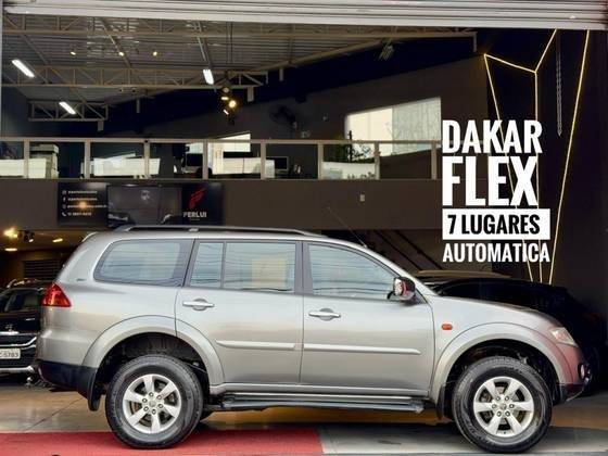 MITSUBISHI PAJERO DAKAR 2012