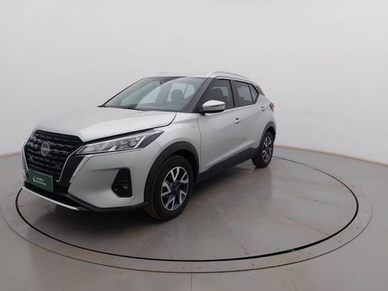 NISSAN KICKS 2024
