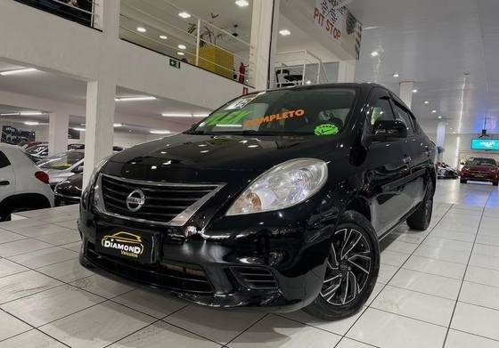 NISSAN VERSA 2013