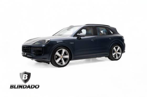 PORSCHE CAYENNE 2024