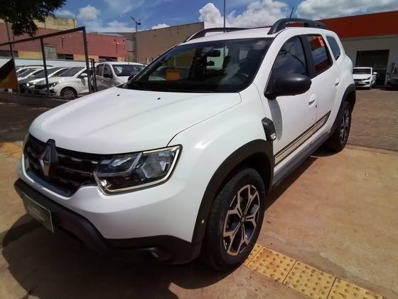 RENAULT DUSTER 2024