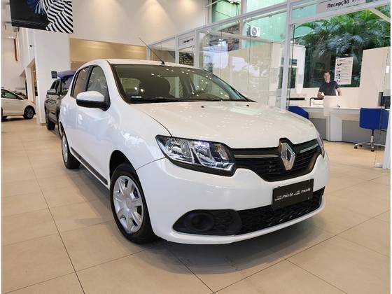 RENAULT SANDERO 2015