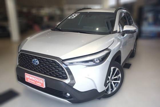 TOYOTA COROLLA CROSS 2023
