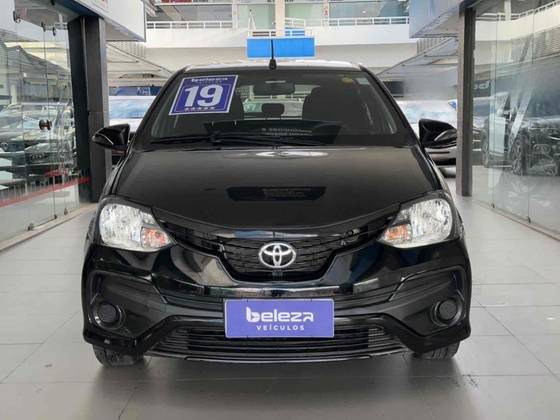 TOYOTA ETIOS 2019