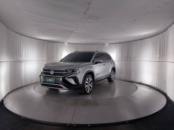 VOLKSWAGEN TAOS 2022