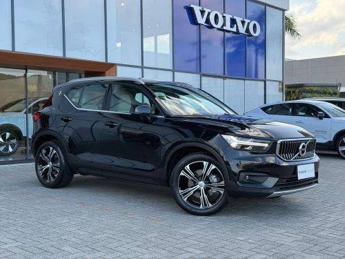 VOLVO XC40 2020