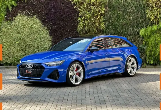 AUDI RS6 2023