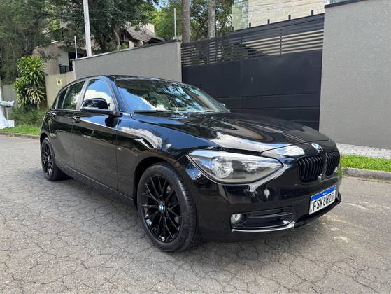 BMW 120i 2015
