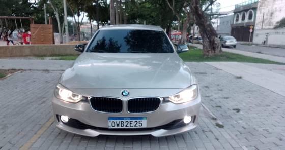 BMW 320i 2014