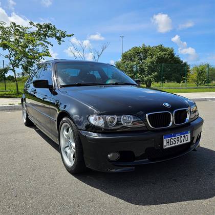 BMW 330i 2004