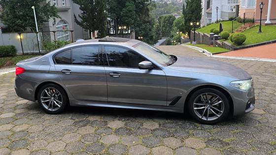 BMW 530e 2019