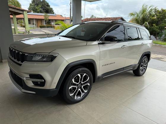 JEEP COMMANDER 2022
