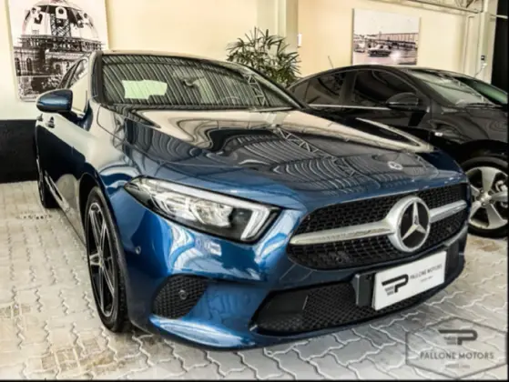 MERCEDES-BENZ A 200 2021