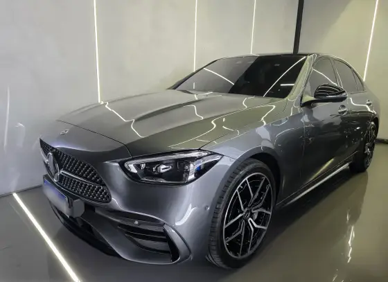 MERCEDES-BENZ C 300 2024