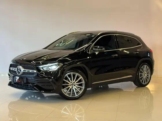 MERCEDES-BENZ GLA 200 2023