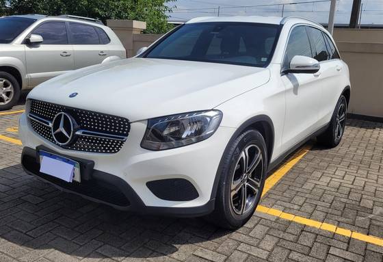 MERCEDES-BENZ GLC 250 2016