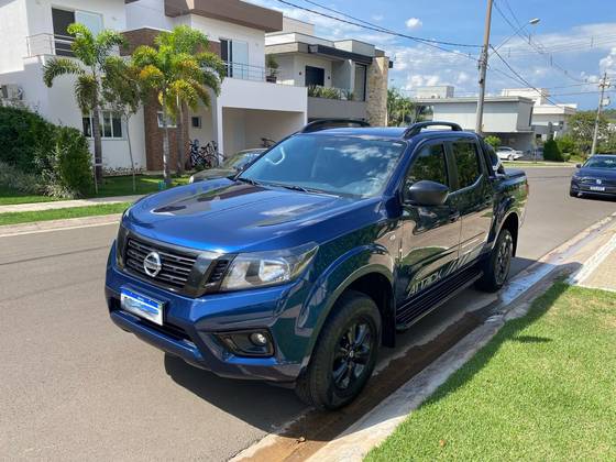 NISSAN FRONTIER 2022