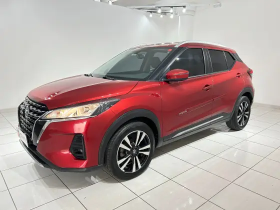 NISSAN KICKS 2022